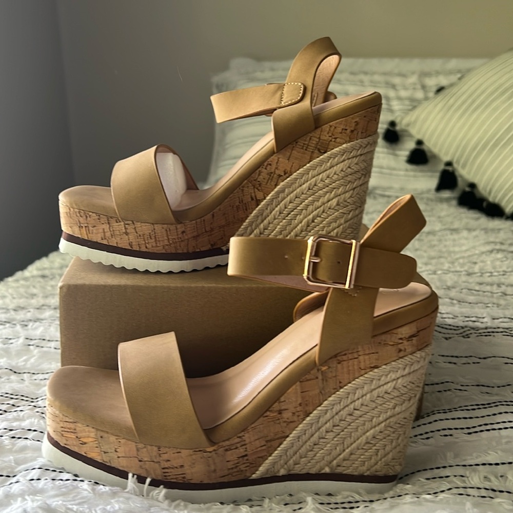 Espadrille, platform wedge